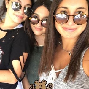 Meet your Posher, Erica